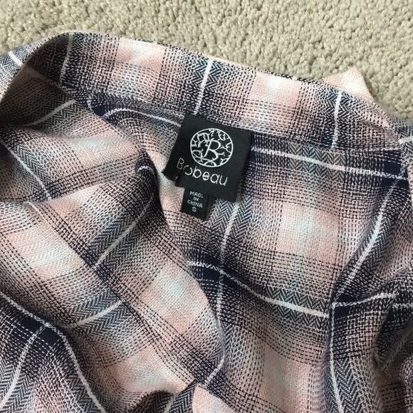 Plaid wrap and button comfy top. NWOT - Picture 6 of 7